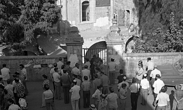 Jewish Hevron - Mincha Outside Beit Hadassah, 1976