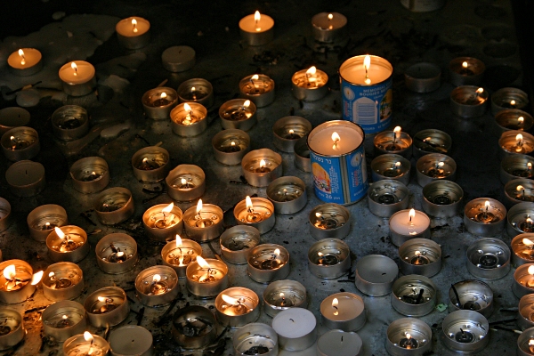 Ma'arat haMachpela - Memorial Candles, Ma'arat haMachpela
