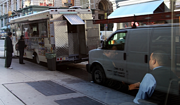 New York City - Lunchtime Negotiation