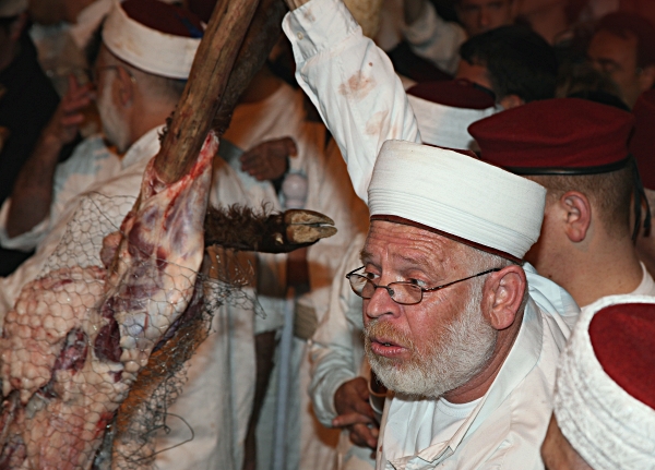 Samaritan, Shomronim, Passover Sacrifice -- Zevach - Participants