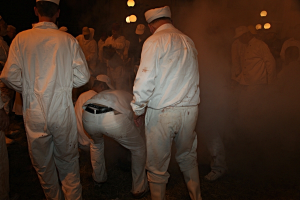 Samaritan, Shomronim, Passover Sacrifice -- Zevach - Covering the cooking pit