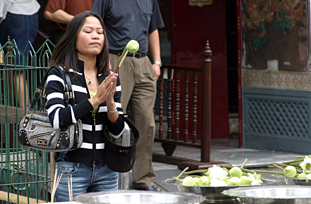 Worship in Thailand - 